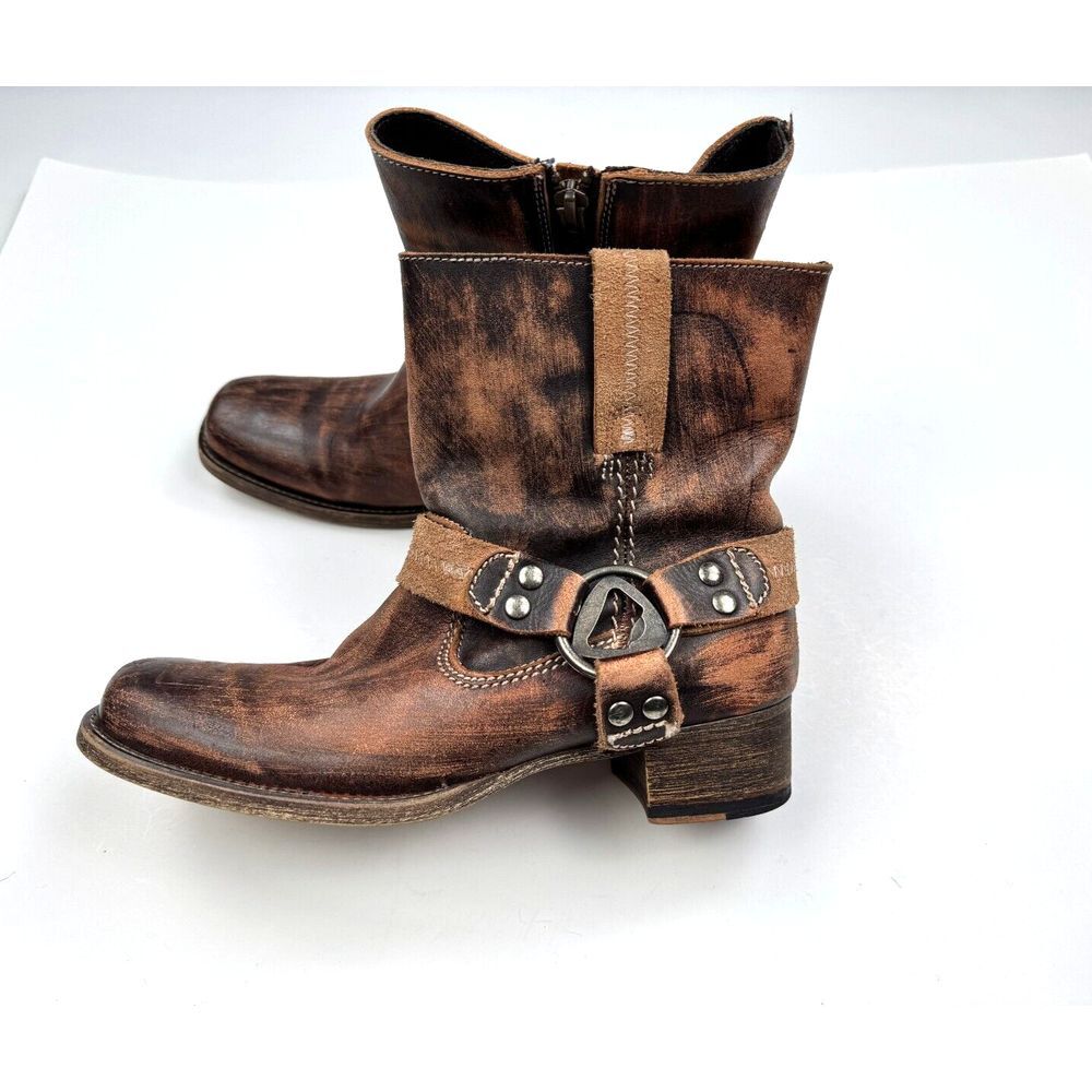 BED STU Roma Harness Ankle Boot Women 7 EUC Brown Distressed Rustic Leather Moto